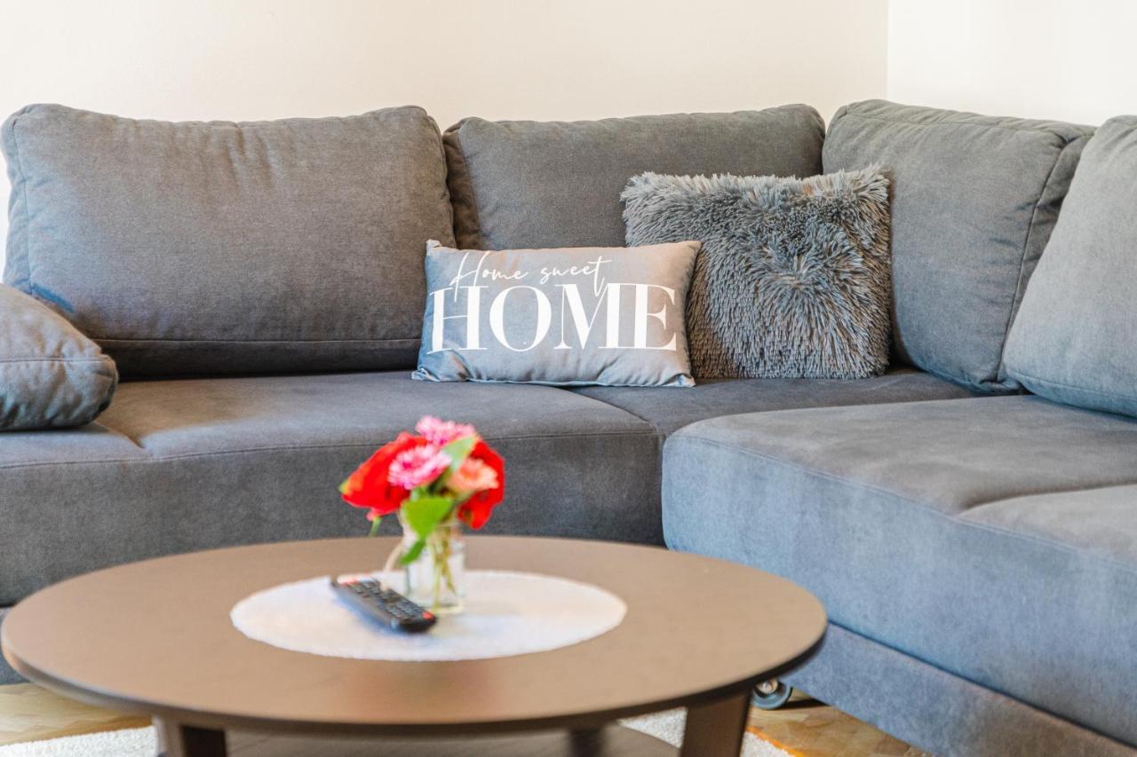 Apartament Flexible Selfcheckins 47 - Zagreb - Two Loggia - New - 3 Beedroms - 2 Wc Zewnętrze zdjęcie